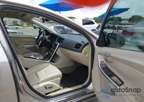 2014 Volvo S60 T5 from USA, damaged, VIN YV1612FS7E1285853